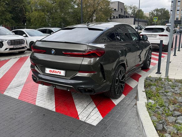 2020 BMW X6 30d III (G06), зелёный, 7800000 рублей - вид 6