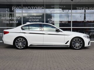 2018 BMW 5 серии 530d xDrive VII (G30/G31/G38), белый, 4600000 рублей, вид 5
