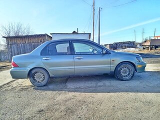 2001 Mitsubishi Lancer Cedia IX, серый, 280000 рублей, вид 3