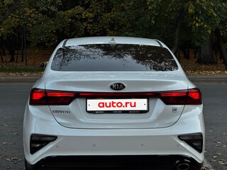 2021 Kia Cerato IV, белый, 1950000 рублей, вид 5