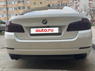 2012 BMW 5 серии 525d xDrive VI (F10/F11/F07), белый, 2400000 рублей, вид 3