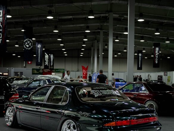 1992 Nissan Leopard III (Y32), серый, 950000 рублей