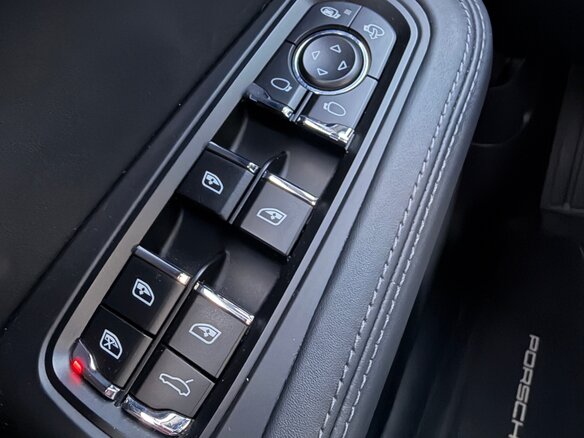2015 Porsche Macan S I, чёрный, 4800000 рублей - вид 22