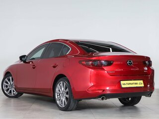 2020 Mazda 3 IV (BP), красный, 1899000 рублей, вид 4