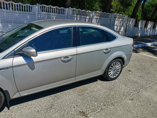 2011 Ford Mondeo IV Рестайлинг, серебристый, 800000 рублей, вид 4