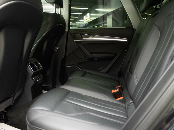 2017 Audi Q5 II (FY), синий, 2469000 рублей - вид 10