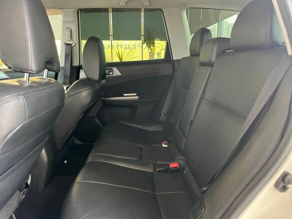 2012 Subaru Forester III Рестайлинг, белый, 1094000 рублей - вид 24
