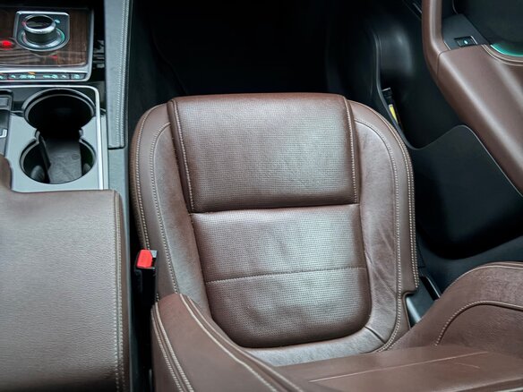 2016 Jaguar F-Pace I, белый, 2400000 рублей - вид 19