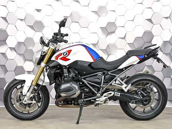 2016 BMW R 1200 R, белый, 999000 рублей - вид 3