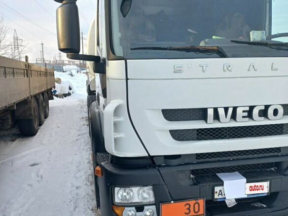 2008 Iveco Stralis, белый, 1300000 рублей - вид 2