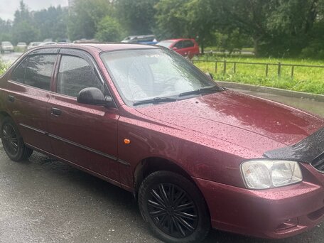2008 Hyundai Accent ТагАЗ II, красный, 330000 рублей, вид 3