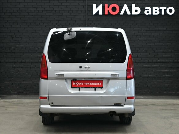 2000 Nissan Serena II (C24), серый - вид 5