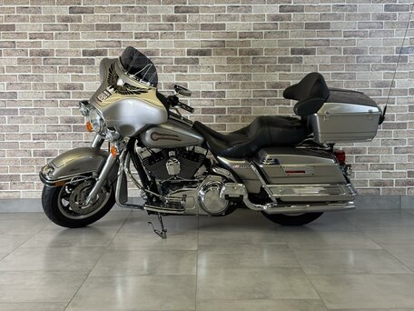 2006 Harley-Davidson Electra Glide, серебристый, 869000 рублей, вид 3