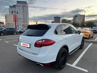 2012 Porsche Cayenne II (958), белый, 2100000 рублей, вид 5
