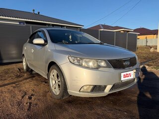 2009 Kia Cerato 4-speed II, серебристый, 1000000 рублей, вид 1