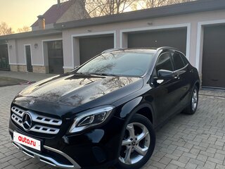 2017 Mercedes-Benz GLA 200 I (X156) Рестайлинг, чёрный, 2490000 рублей, вид 1