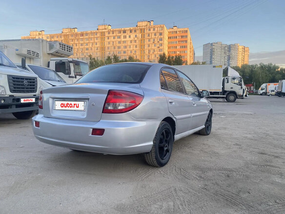 2005 Kia Rio I Рестайлинг, серебристый, 195000 рублей - вид 6