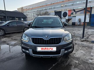 2017 Skoda Yeti I Рестайлинг, серый, 1690000 рублей, вид 2