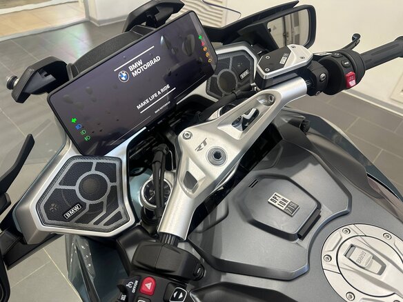 2026 BMW R 1300 RT, чёрный, 3150000 рублей - вид 9