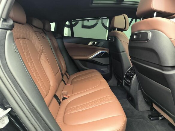 2025 BMW X6 30d III (G06) Рестайлинг, чёрный, 17200000 рублей - вид 9