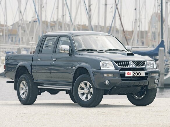 2006 Mitsubishi L-Series, чёрный, 890000 рублей