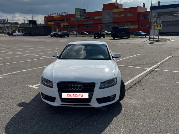 2011 Audi A5 I (8T), белый