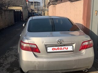 2010 Toyota Camry VI (XV40) Рестайлинг, серебристый, 750000 рублей, вид 2