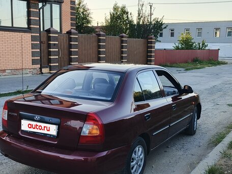 2008 Hyundai Accent ТагАЗ II, красный, 450000 рублей, вид 4
