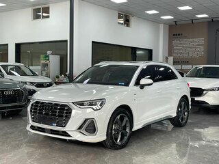 2021 Audi Q3 35 TFSI II (F3), белый, 2480000 рублей, вид 1