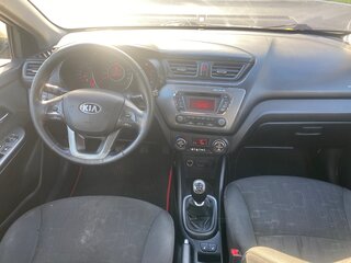 2011 Kia Rio 5-speed III, золотистый, 499000 рублей, вид 5