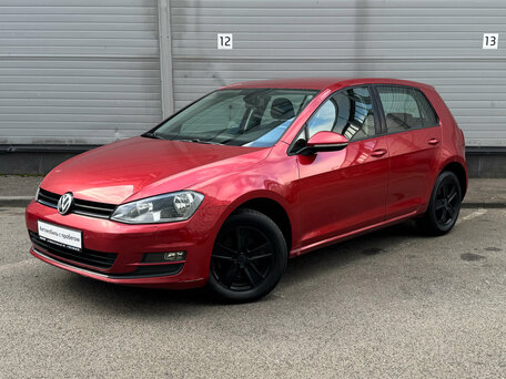 Volkswagen Golf VII
