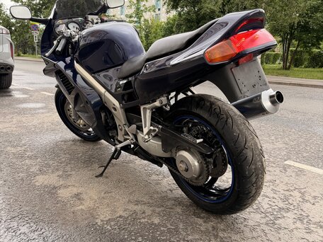 1997 Honda VF 750, синий, 350000 рублей, вид 3