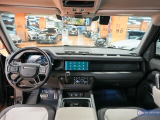 2024 Land Rover Defender 110 II, чёрный, 8000000 рублей, вид 5
