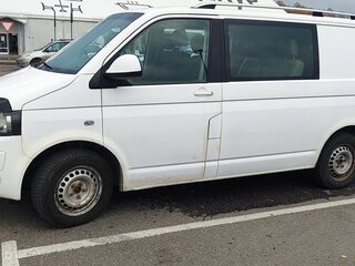 2013 Volkswagen Transporter T5 Рестайлинг, белый, 1100000 рублей, вид 4