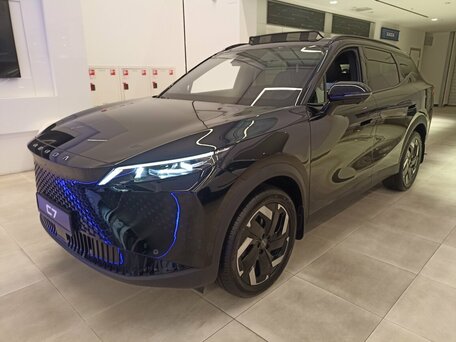 Omoda C7