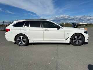 2020 BMW 5 серии 520d xDrive VII (G30/G31/G38), белый, 3397000 рублей, вид 5