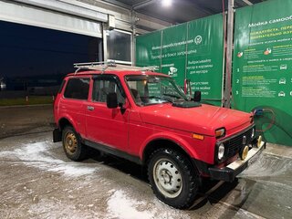 1997 Lada (ВАЗ) 2121 (4x4) I Рестайлинг, красный, 250000 рублей, вид 4
