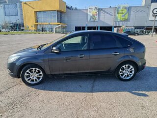 2010 Ford Focus II Рестайлинг, серый, 560000 рублей, вид 3