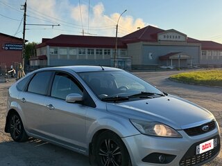 2008 Ford Focus II Рестайлинг, серебристый, 320000 рублей, вид 2
