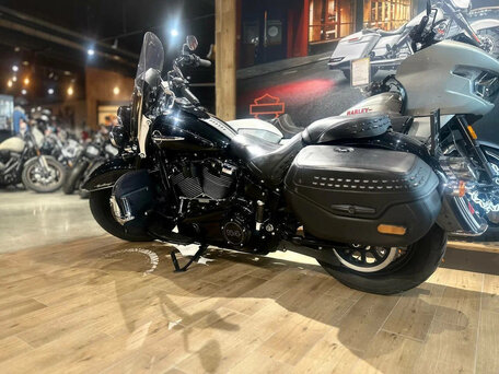 2021 Harley-Davidson Heritage, чёрный, 1950000 рублей, вид 4