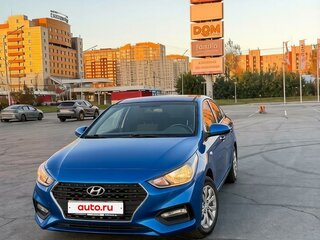 2017 Hyundai Solaris II, синий, 1310000 рублей, вид 4