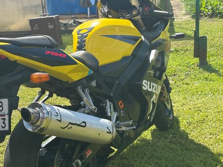 2004 Suzuki GSX-R 750, жёлтый, 550000 рублей, вид 3
