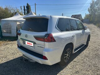 2016 Lexus LX 450d III Рестайлинг 2, белый, 6100000 рублей, вид 4