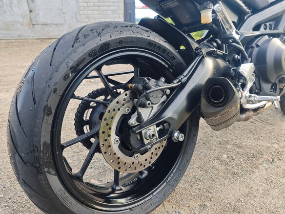 2014 Yamaha MT-09 (FZ-09), серый, 700000 рублей - вид 6