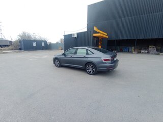 2020 Volkswagen Jetta 6-speed VII, серый, 1600000 рублей, вид 3