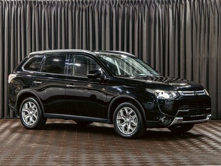 2014 Mitsubishi Outlander III, чёрный, 1375000 рублей, вид 3