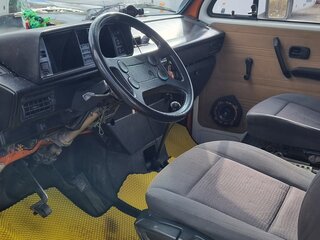 1990 Volkswagen Transporter 5-speed T3, оранжевый, 600000 рублей, вид 5