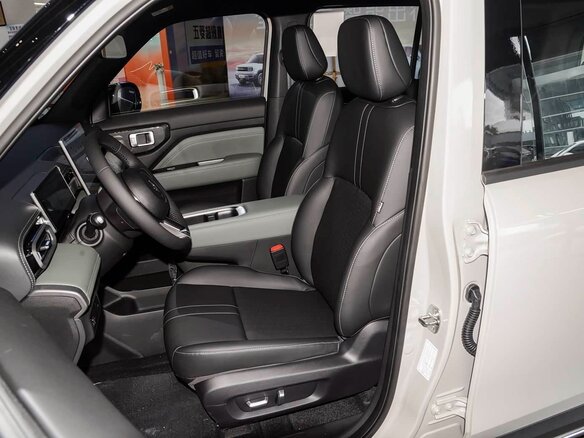 2026 Baojun Yep Plus, бежевый, 1900000 рублей - вид 6