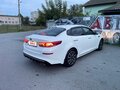 2018 Kia Optima IV Рестайлинг, белый, 1550000 рублей - вид 4
