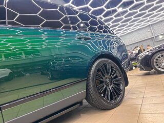 2020 Land Rover Range Rover Long IV Рестайлинг, зелёный, 9690000 рублей, вид 5